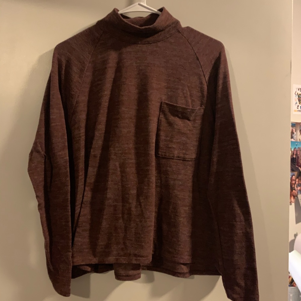 BDG turtle neck sweater/sweatshirt